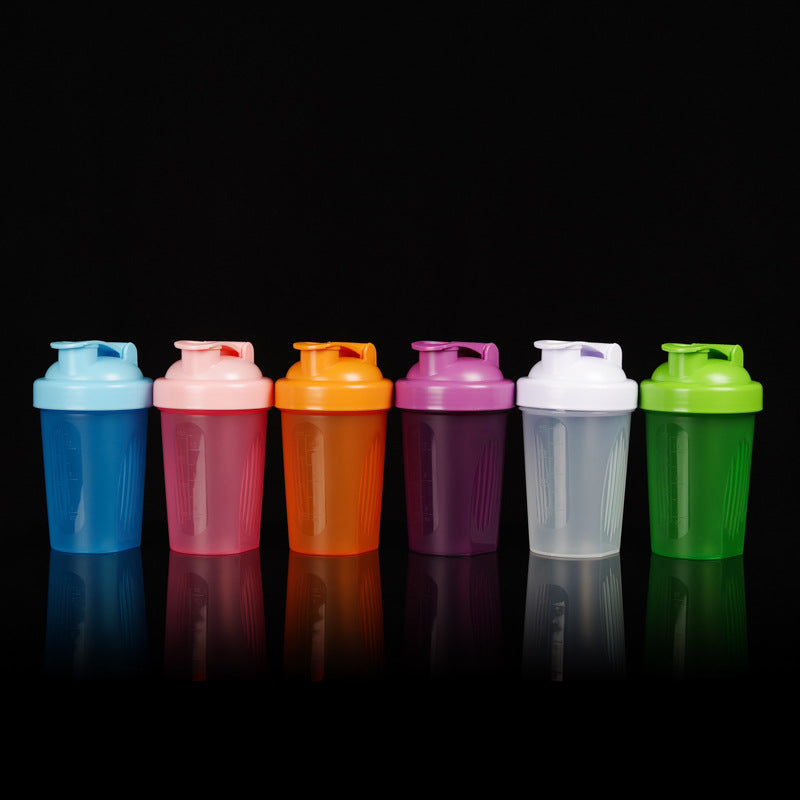 Unisex Shaker bottle with spill protection and measuring scale Kalsten