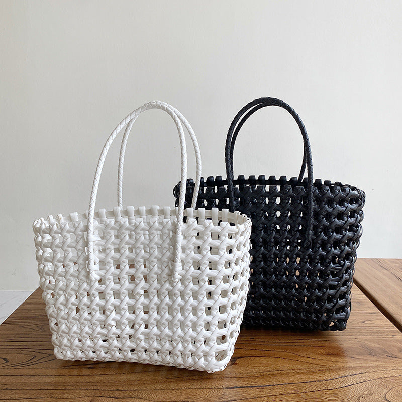 Stylish and Practical Shopping Bag Made of Woven Material Kalsten