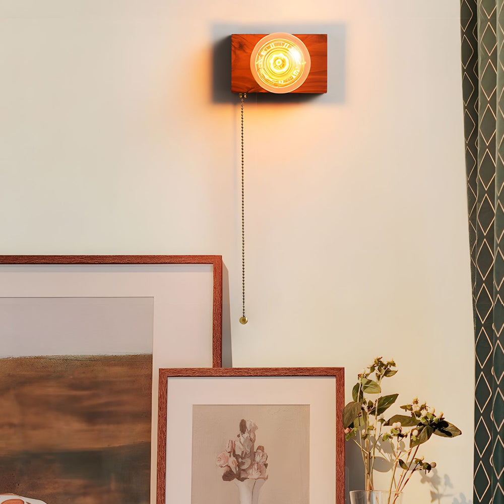 Round/Square Vintage Walnut Wood Wall Lamp 1-light with Pull Chain Switch | Kalsten