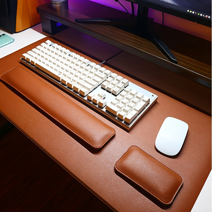 Kalsten | Three-Piece Desk Set made of PU Leather - With Pad and Wrist Supports