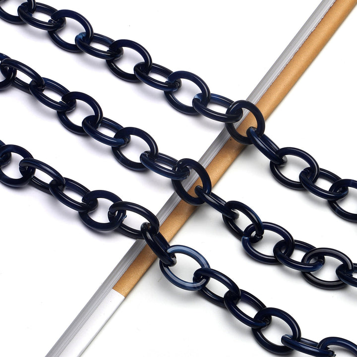 Fashion-Forward Eyewear Chain Kalsten