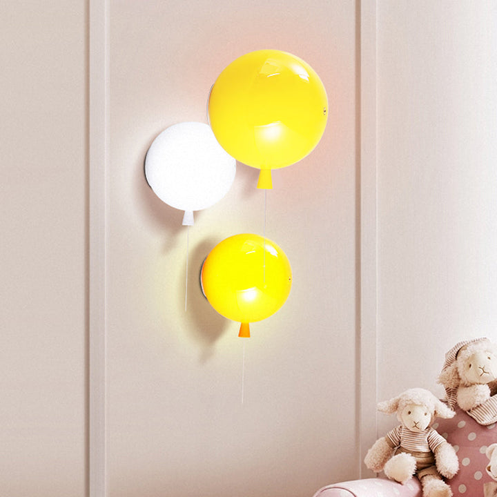 Creative Balloon Shaped Wall Sconce One Bulb Glass Wall Light for Baby Bedroom Corridor | Kalsten