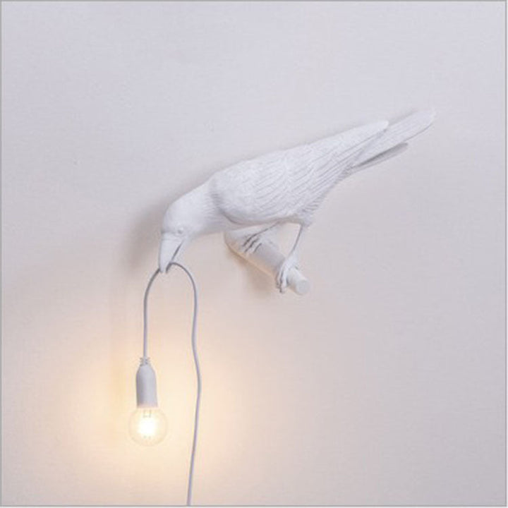 Auspicious bird table lamp personalized creative bedroom bedside animal shape bird resin wall lamp decoration | Kalsten