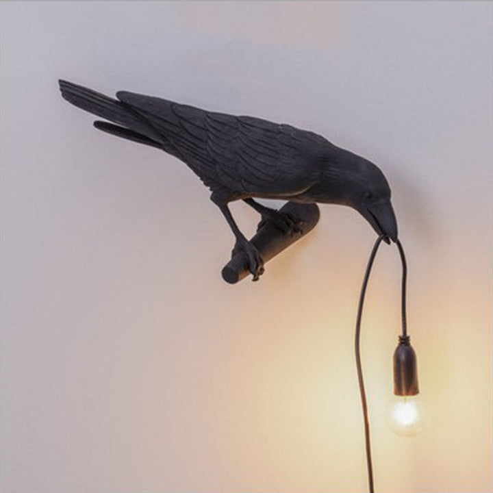 Auspicious bird table lamp personalized creative bedroom bedside animal shape bird resin wall lamp decoration | Kalsten