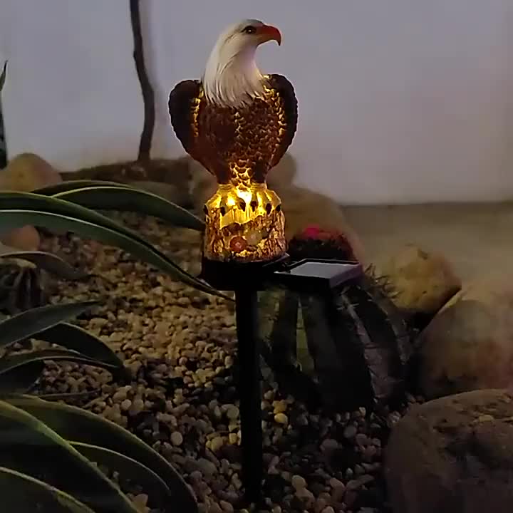 SolarGlow Eagle - Stylish Solar Lamp for Garden Lighting | Kalsten