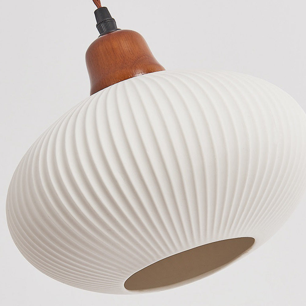 Vintage Nordic Ceramic White Pendant Light For Dining Room | Kalsten