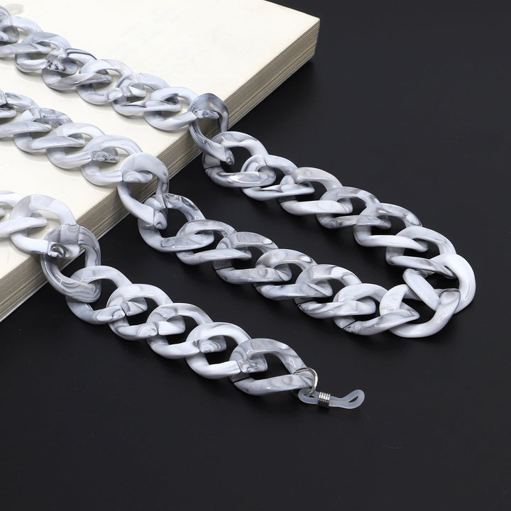 Fashionable Chunky Chain Eyewear Holder Kalsten