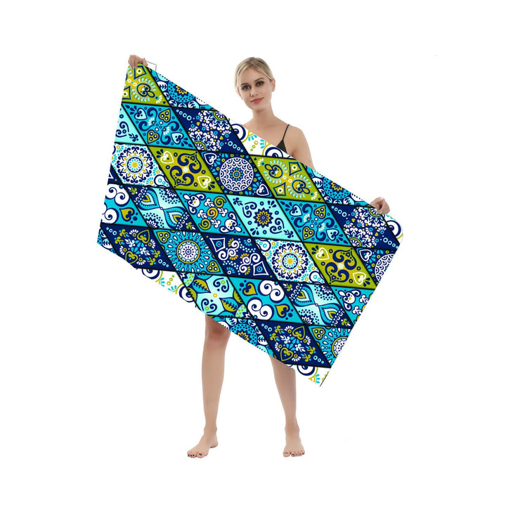 Multifunctional beach towel in creative mandala design Kalsten
