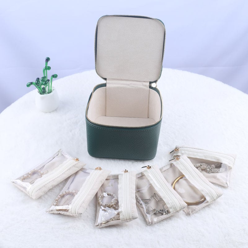 Jewelry box with 12 zipper compartments | Kalsten
