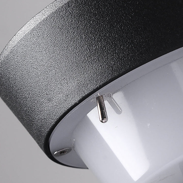 Modern Simplicity Waterproof Solar Round Aluminum Acrylic Outdoor Lights For Garden | Kalsten