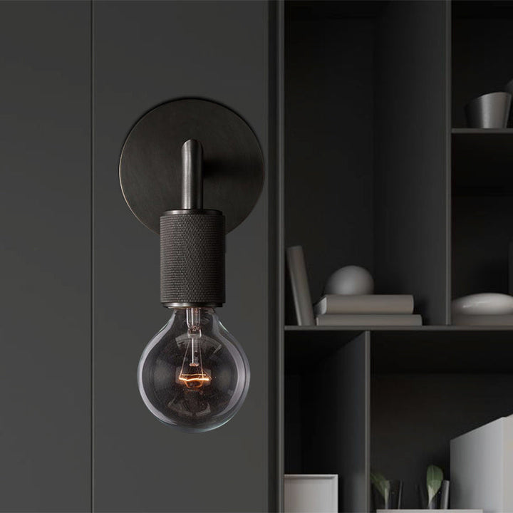 Brass Double Bulb Wall Lamp Kalsten