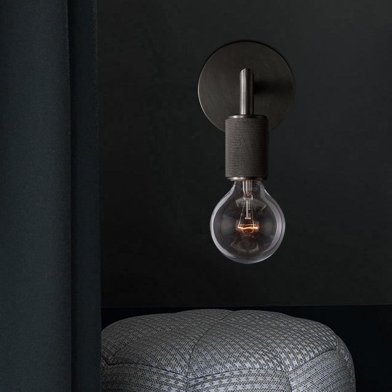 Brass Double Bulb Wall Lamp Kalsten