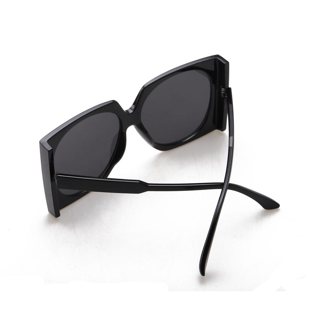 Women's Oversized Sunglasses in Elegant Frame Kalsten