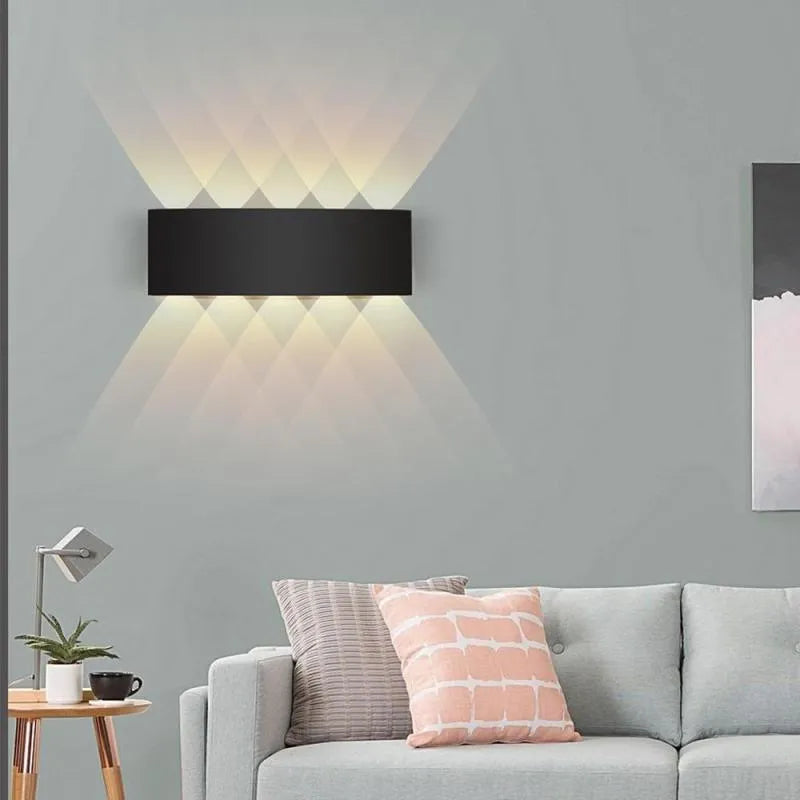 Modern White Waterproof LED Wall Lamp Kalsten