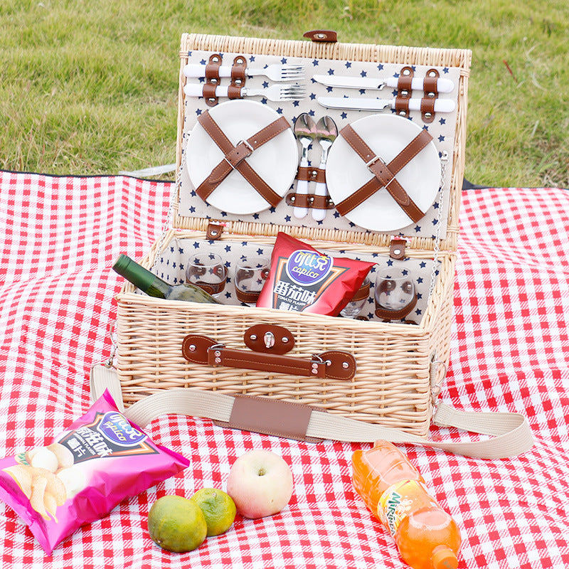 Ladies picnic basket with dish set and carrying shoulder strap Kalsten