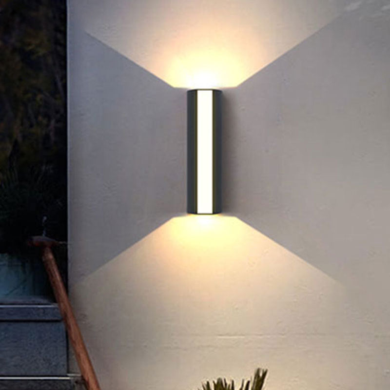 Black Triangle Prism Wall Light Modern Metal Small/Medium/Large LED Flush Mount Wall Sconce in Warm/White Light | Kalsten