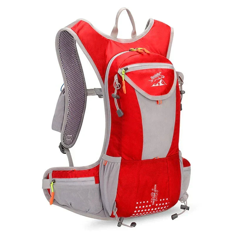 Skanto | TravelLite Backpack - Ultralight Hydration with Integrated Water Tank