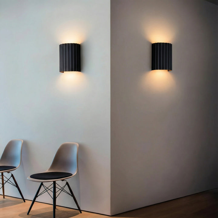 Nordic Pleated Resin Wall Sconce | Modern Macaron Ribbed LED Lamp (16.5cm) | Kalsten