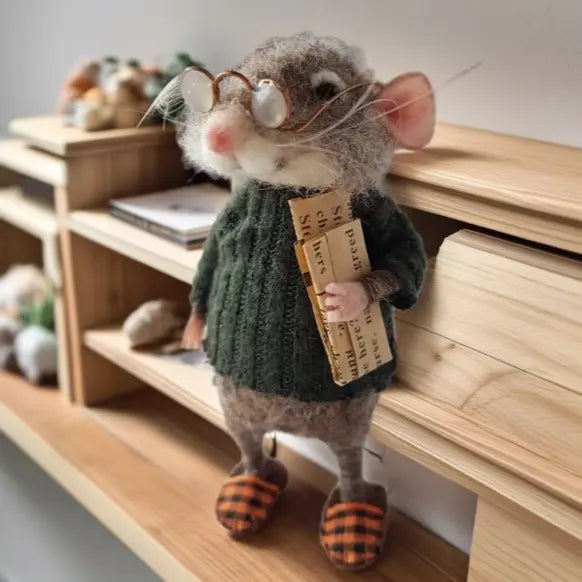 Kalsten | Handmade Felt Mouse – A Touch of Magic for Your Home