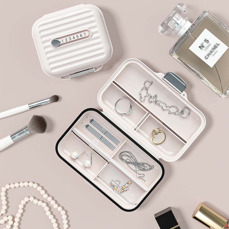 Mini-Portable-Pill Box
