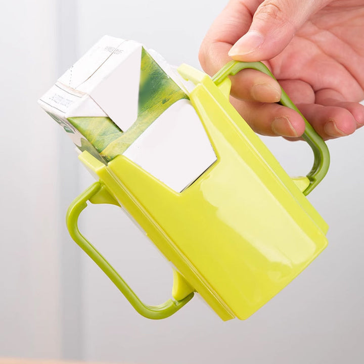 Spill-proof drink holders for children | Kalsten