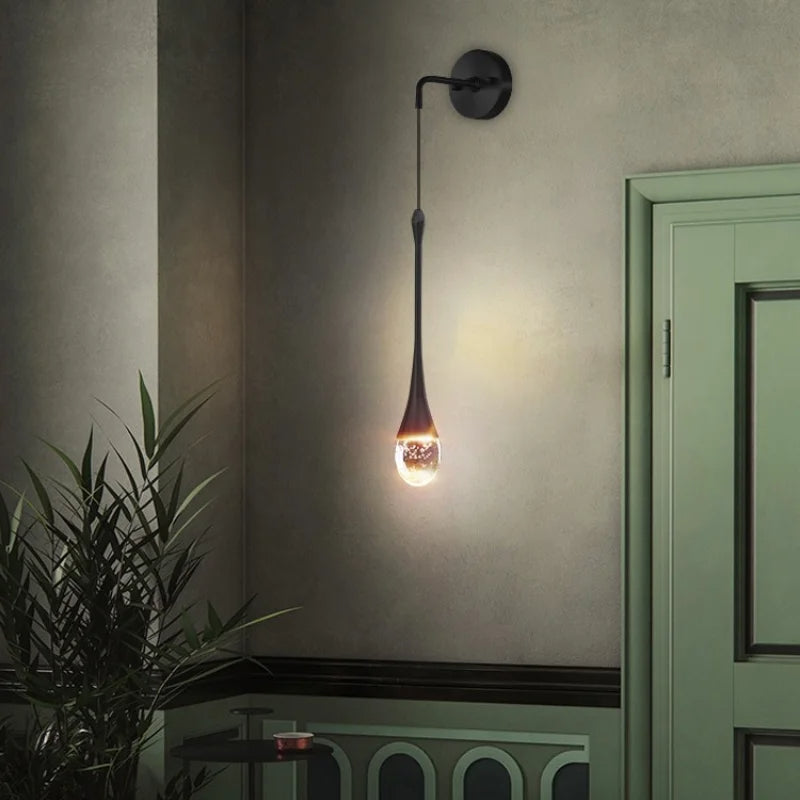Elegant Drop-Shaped Wall Lamp - Luxury for Your Interior Kalsten
