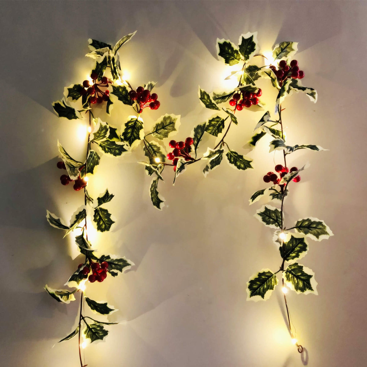 Skanto | Christmas Red Fruit Rattan Festival Window Patio Party Thanksgiving Decoration Light Chain