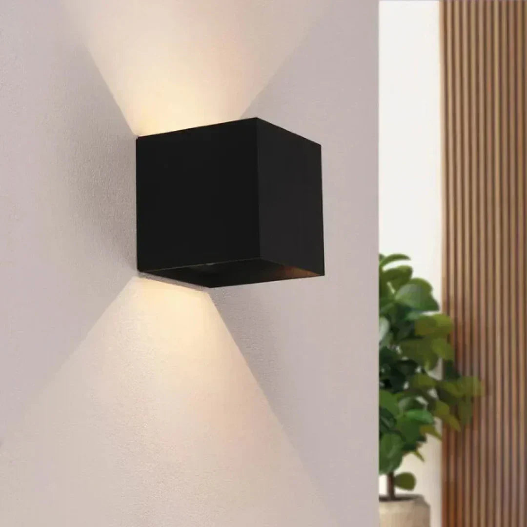 Rechargeable Motion Sensor Wall Lamp – Warm LED