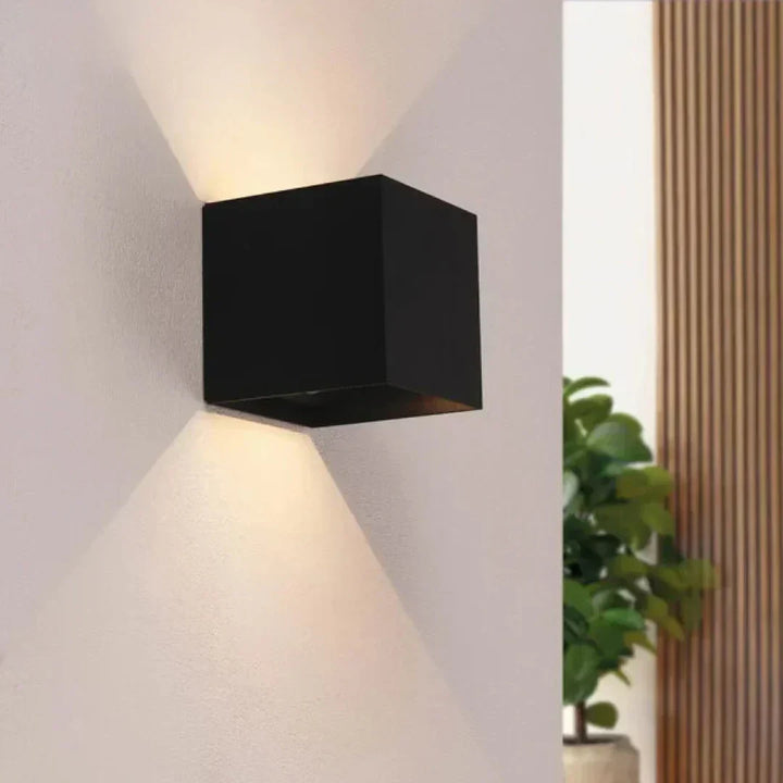Rechargeable Motion Sensor Wall Lamp – Warm LED