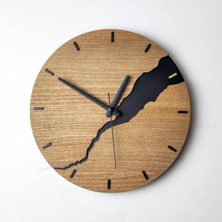 Kalsten | RusticEdge – Unique wall clock with cracked wood surface and rustic elegance