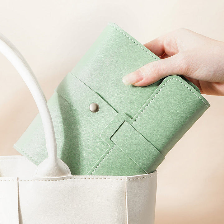 Multifunctional portable travel storage bag for earrings | Kalsten
