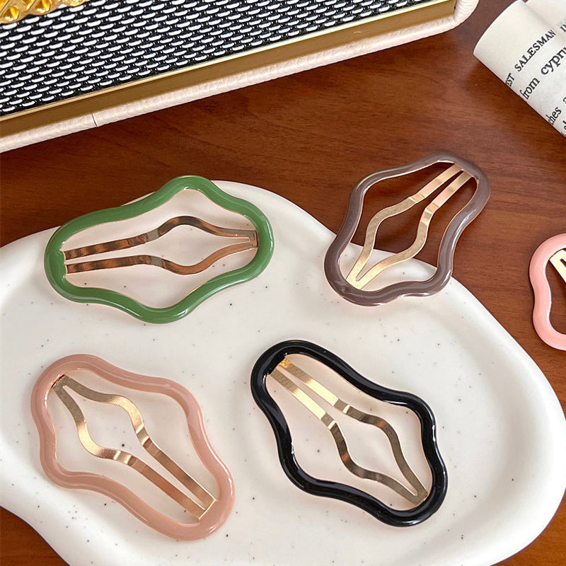 Cloud-shaped hollow fringe clip | Kalsten