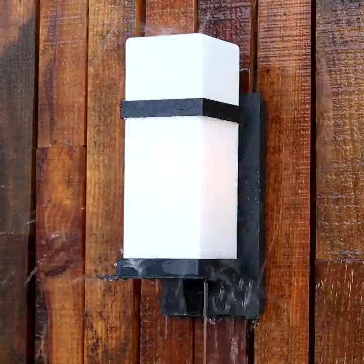 Modern Chinese Square Outdoor Waterproof 1-Light Wall Sconce Lamp | Kalsten