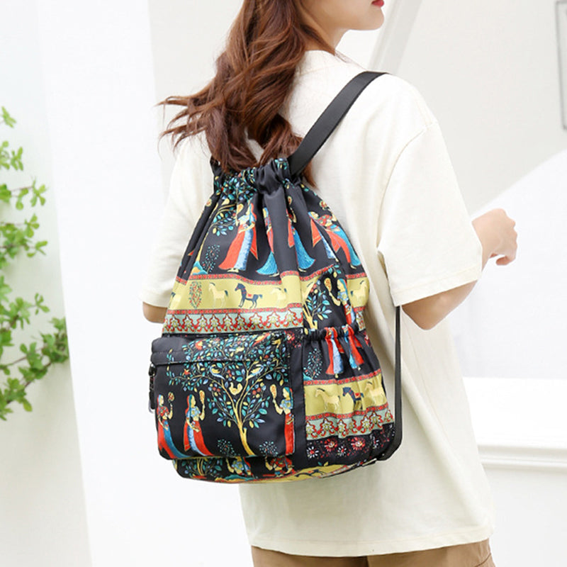Drawstring shoulder bag in ethnic style | Kalsten