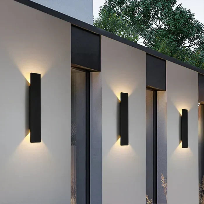 StormGlow Light - Weatherproof LED Outdoor Wall Lamp | Kalsten