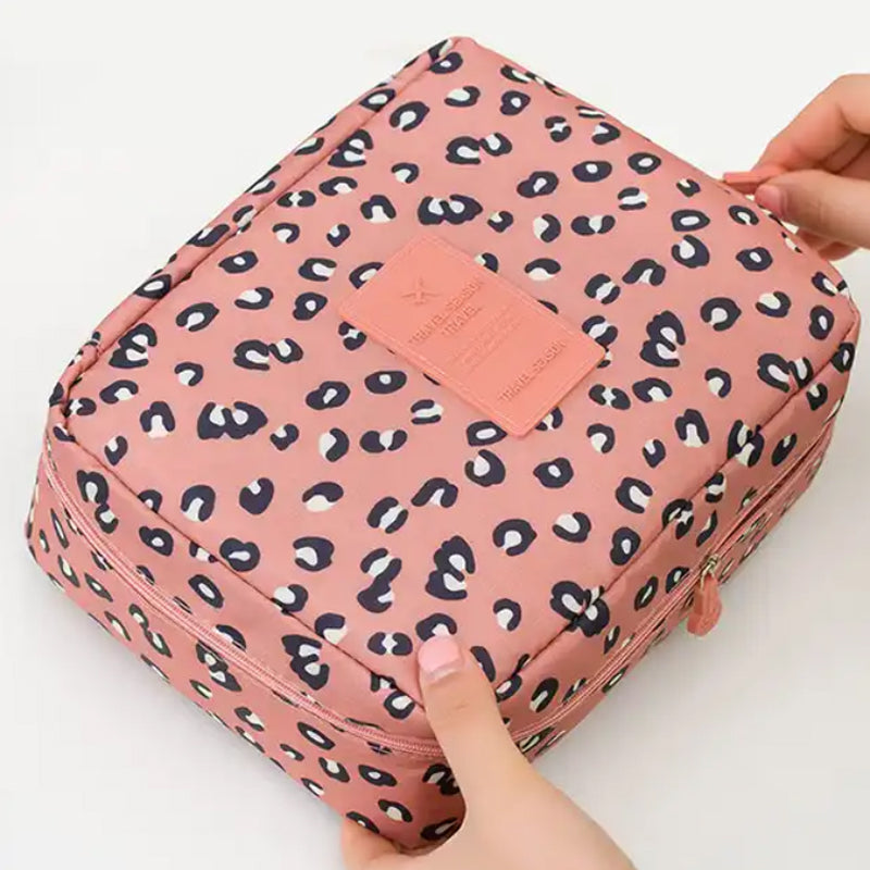 Kalsten | Travel Hanging Cosmetic Bag