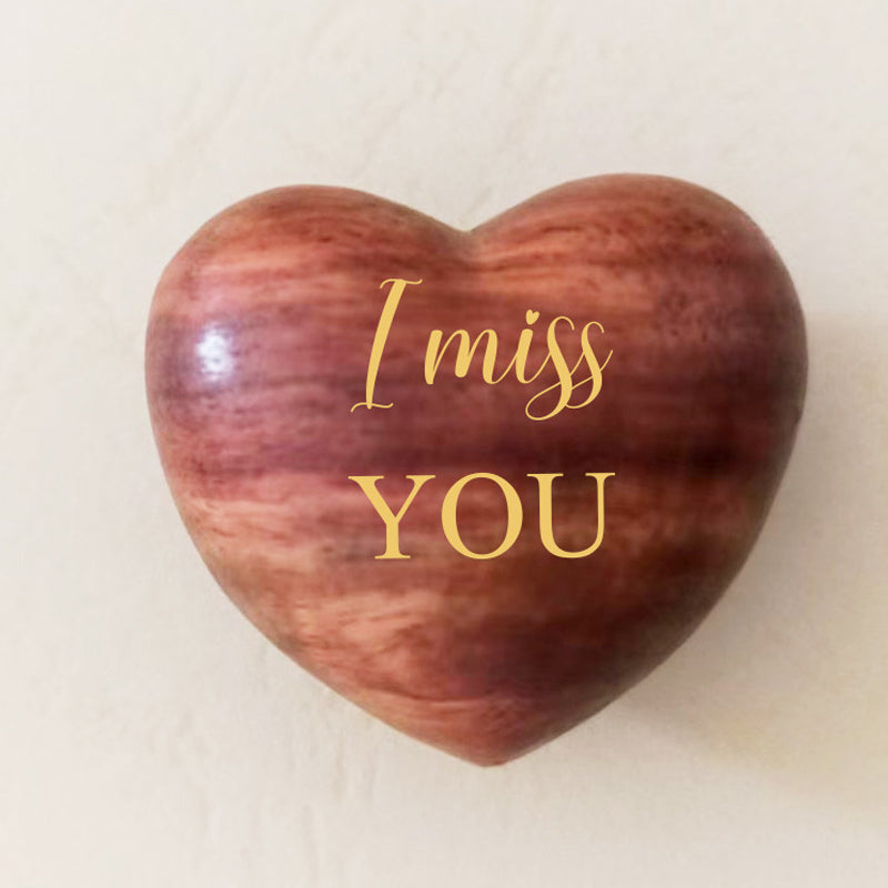 Kalsten | Small Pocket Hug Wooden Heart Token