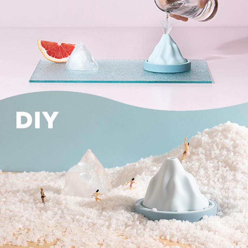 Reusable Silicone Snow Mountain Iceberg Ice Cube Mold with Lid | Kalsten