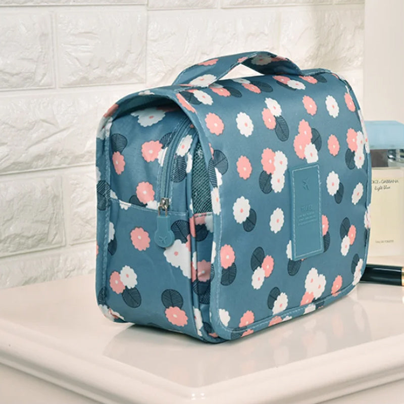 Kalsten | Travel Hanging Cosmetic Bag