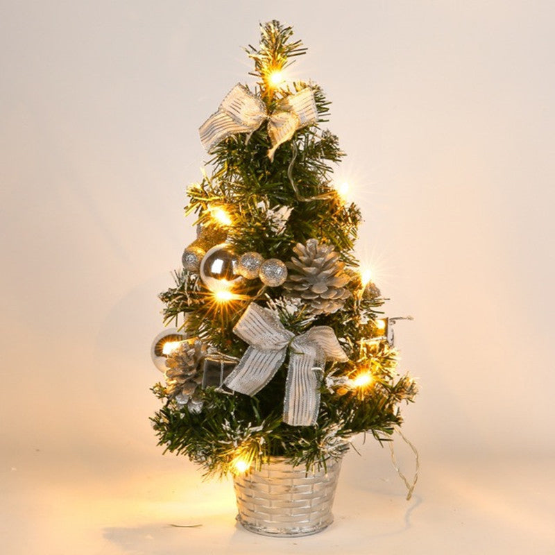 Skanto | Mini Desktop Christmas Trees Decorations