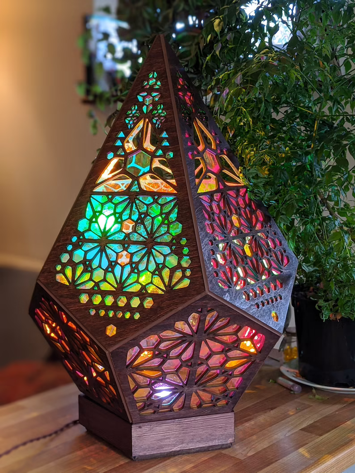 Stained Glass Style LED Table Lamp - LumiAura | Kalsten