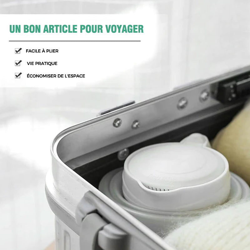Portable silica gel travel pitcher with universal plug | Kalsten