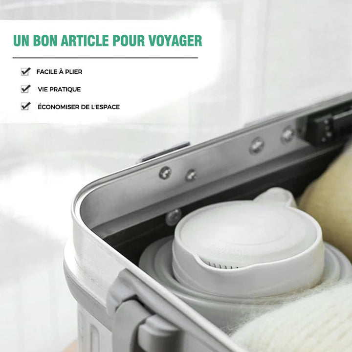 Portable silica gel travel pitcher with universal plug | Kalsten