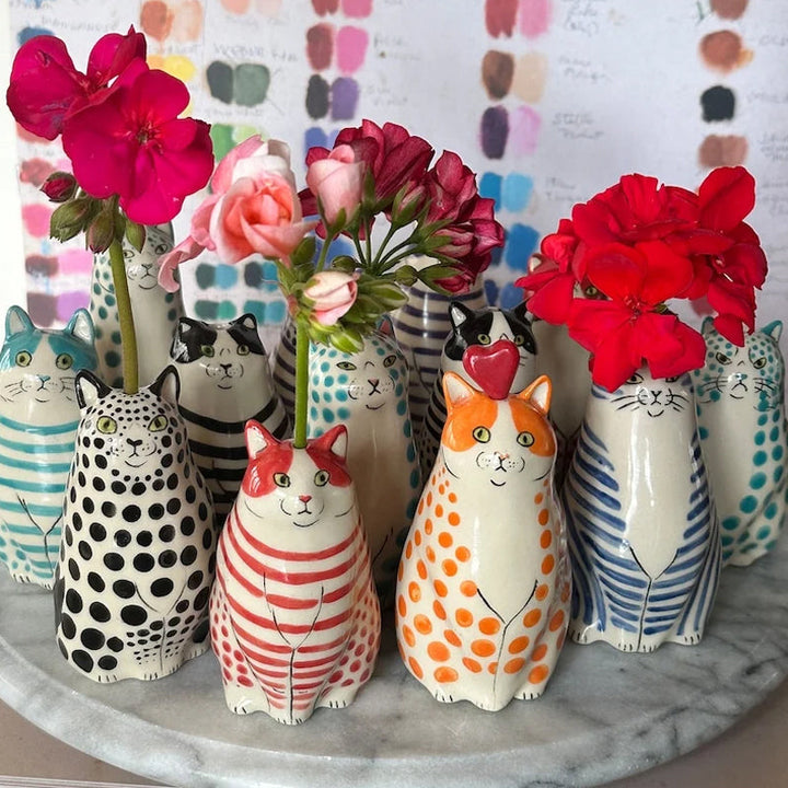 Kalsten | Dotted Cat Vase