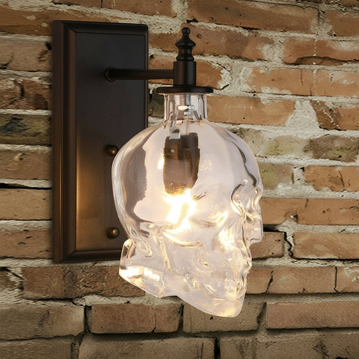 Gothic Glass Skull Wall Sconce – Industrial Retro Iron Wall Lamp & Art Decor (E14) | Kalsten