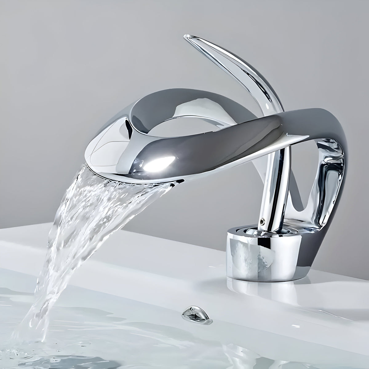 BowLift | AquaGleam – Minimalist Bathroom Basin Tap