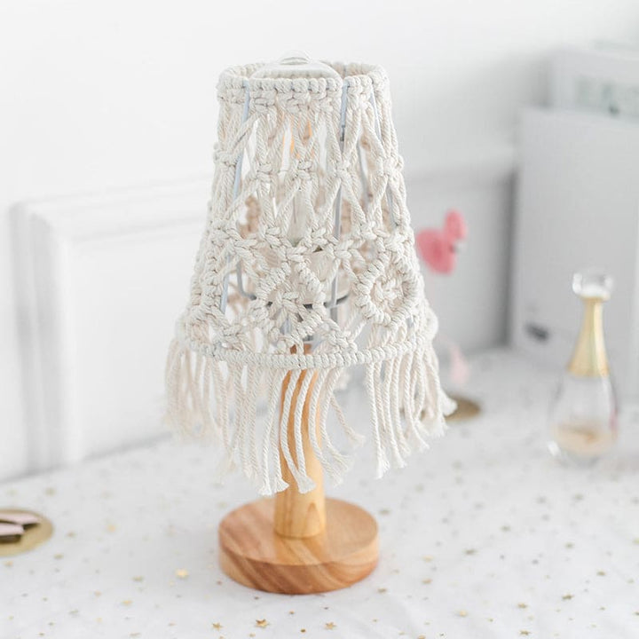 FeatherGlow Table Lamp – Luxe Table Lamp with Simplified Design Kalsten