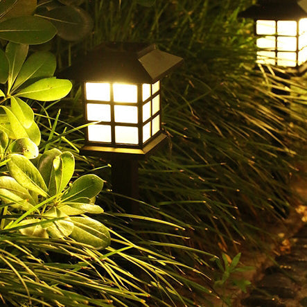 Traditional Rustic Waterproof Solar House ABS LED Outdoor Landscape Light For Garden | Kalsten