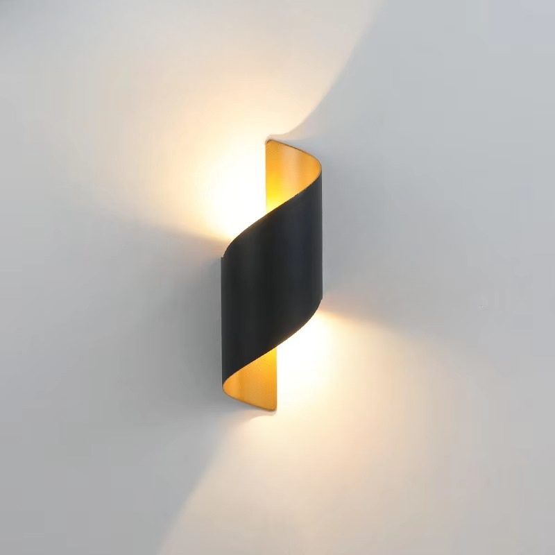 Kalsten | Sleek Dual-Direction LED Outdoor Wall Sconce