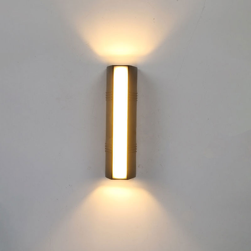 Trapezoid Shaped Wall Sconce Light Minimalist Metallic Courtyard LED Wall Mount Lighting in Black | Kalsten